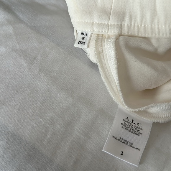 A.L.C Short - Picture 5 of 5